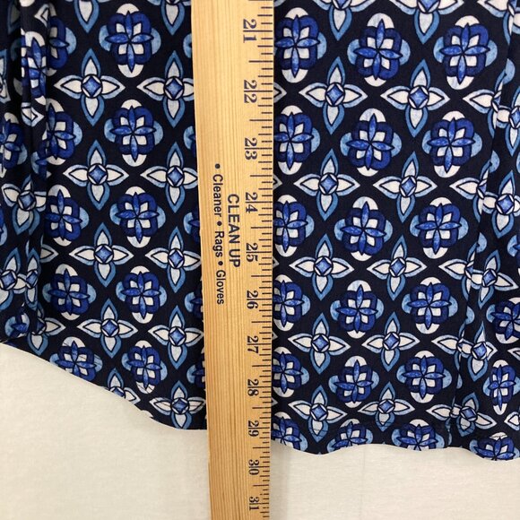 JM Collection XL Blue Black Floral Abstract Pattern Stretch Knit Top Office - Picture 5 of 9
